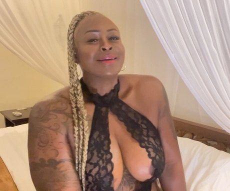 Monna White star nudes archive