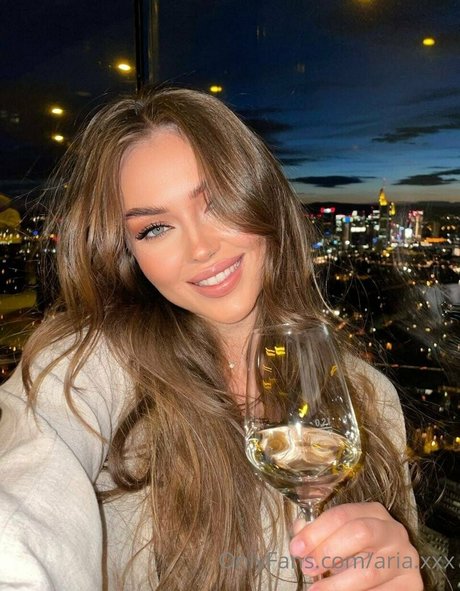 aria xxx pornstar free gallery