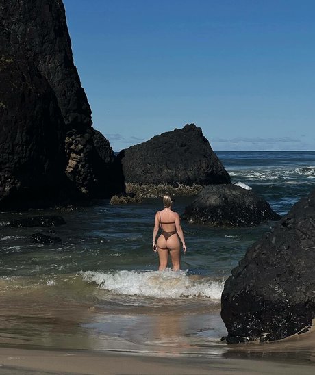 Bianca Elouise adult actress pictures