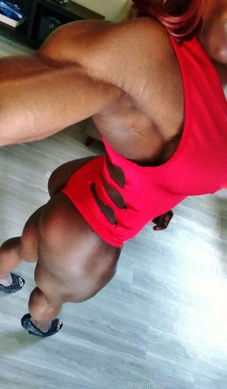 swinger wife onlyfans pretty picture