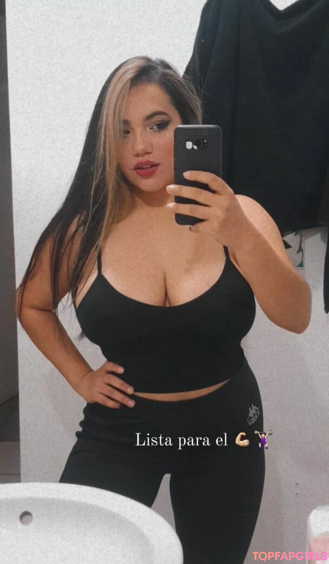 Toomuchtumbao exclusive pornstar gallery
