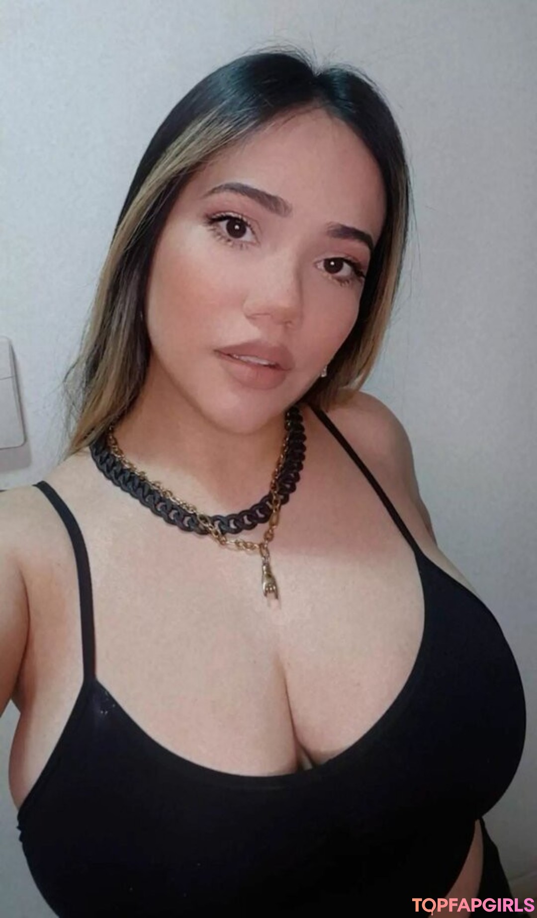 Toomuchtumbao top profile image