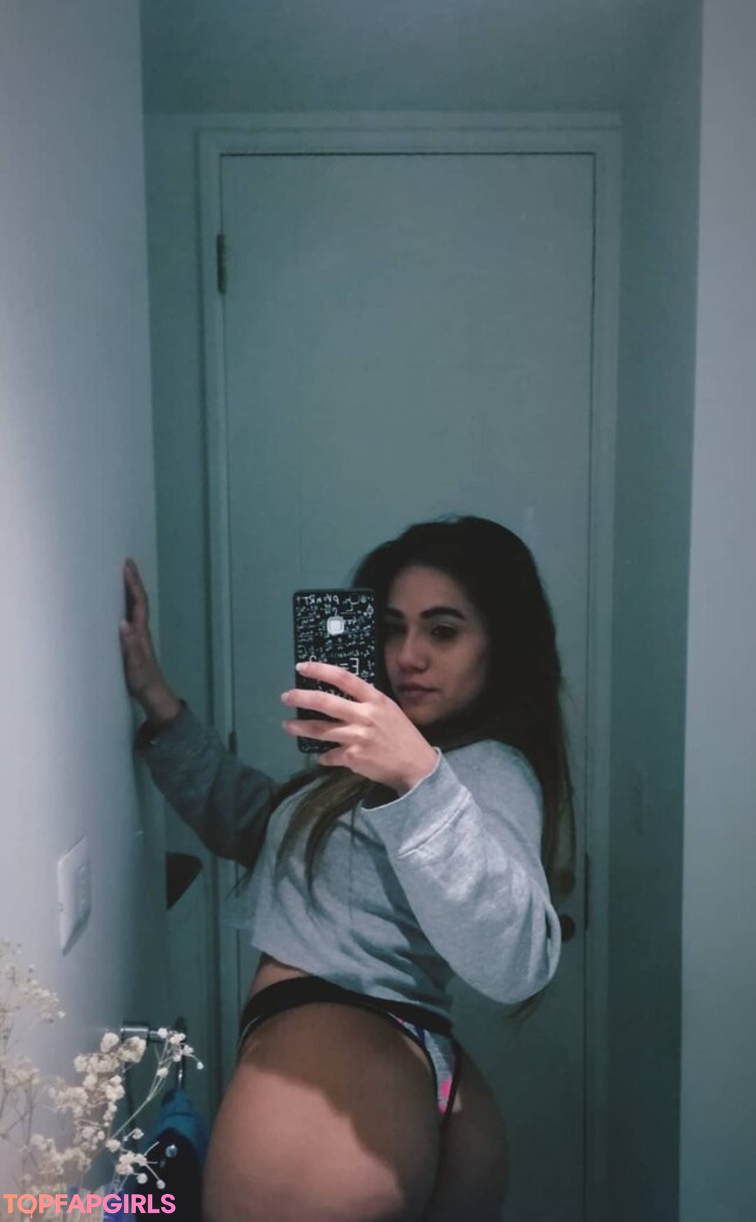 Toomuchtumbao hd model pic