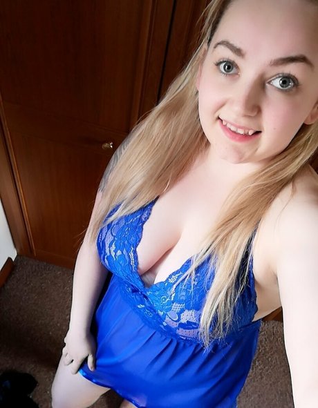 mrnmrsclimax model naked pic