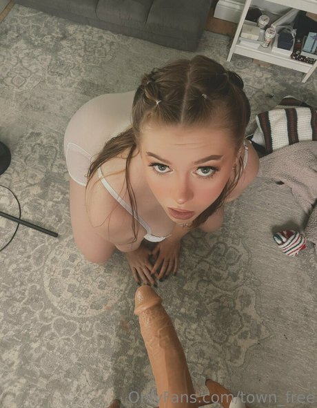 town free star naked pictures