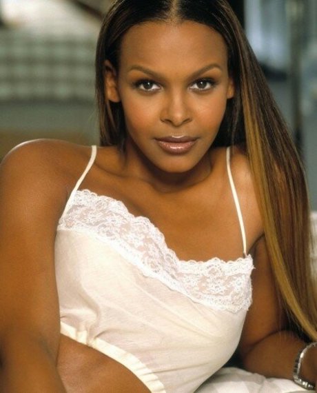 Samantha Mumba hot model picture