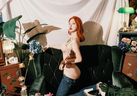 Seolhwa model naked photo
