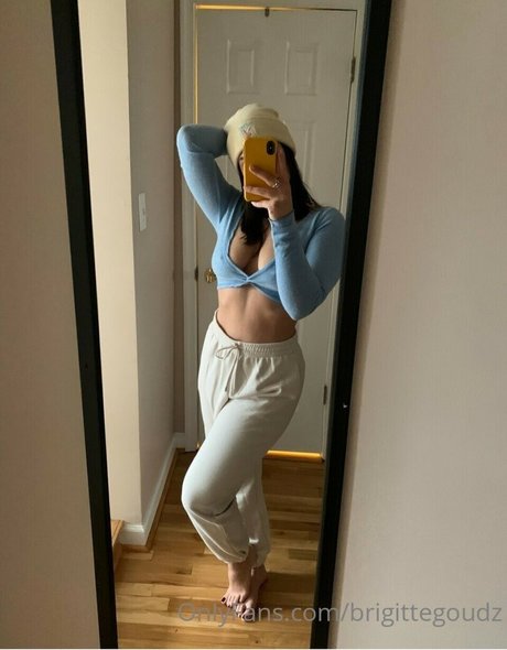 Brigitte Goudz pretty model pic