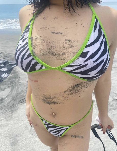 outdoor shower onlyfans nudes pic