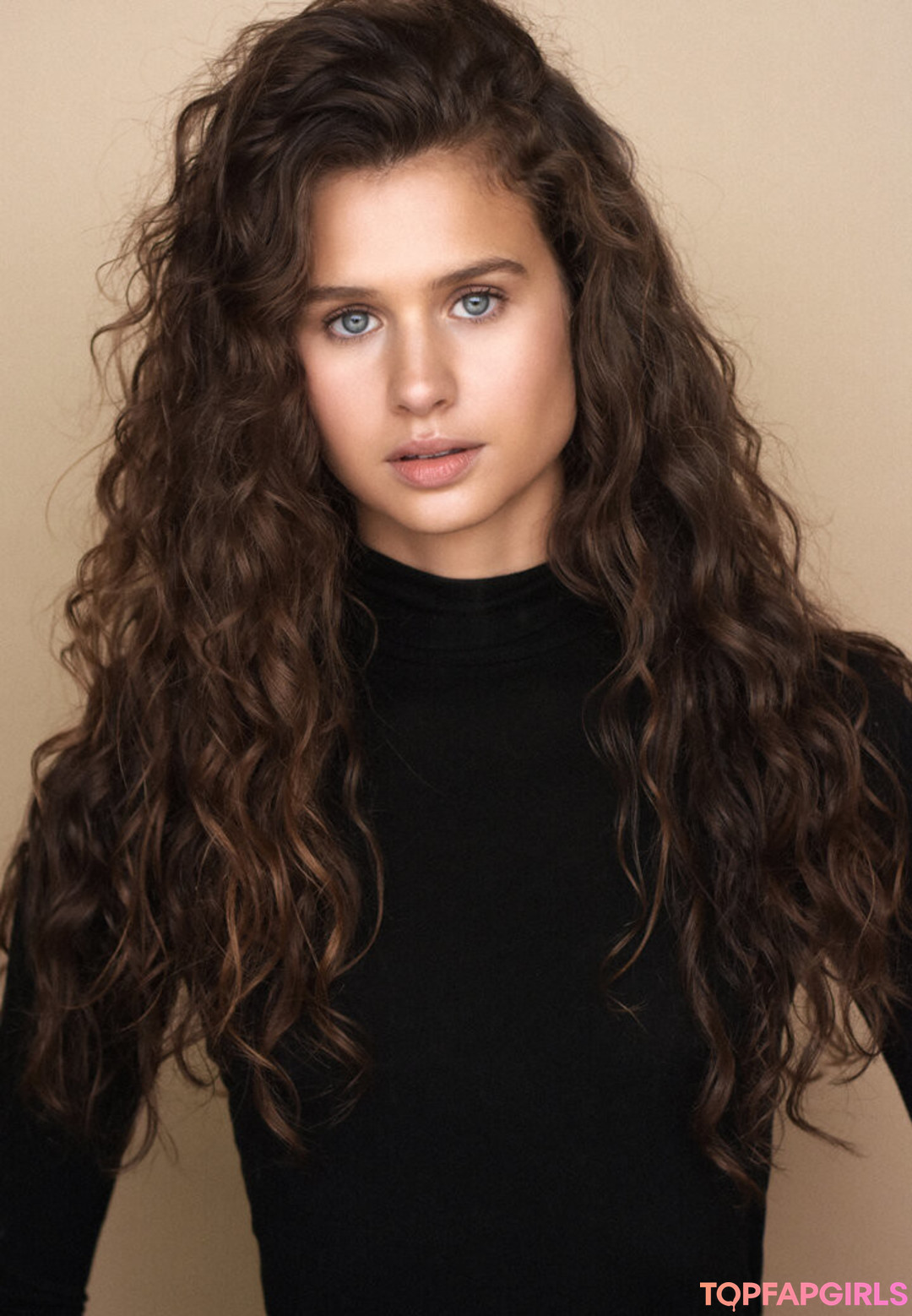 Avery Konrad model beautiful photos
