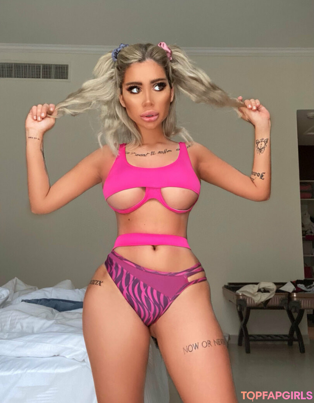 Bia Khalifa model nude galleries