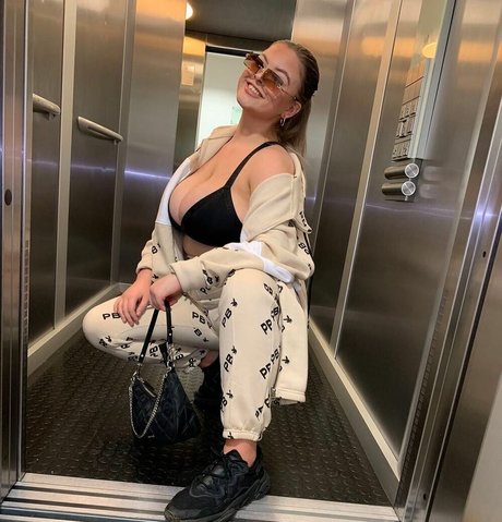 Alexandra Spencer pornstar archive