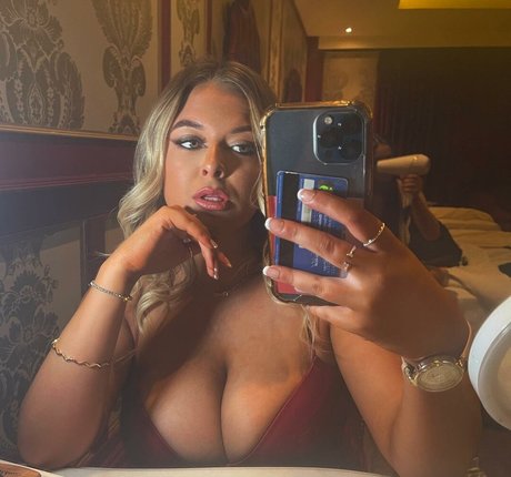 Alexandra Spencer star nudes photos