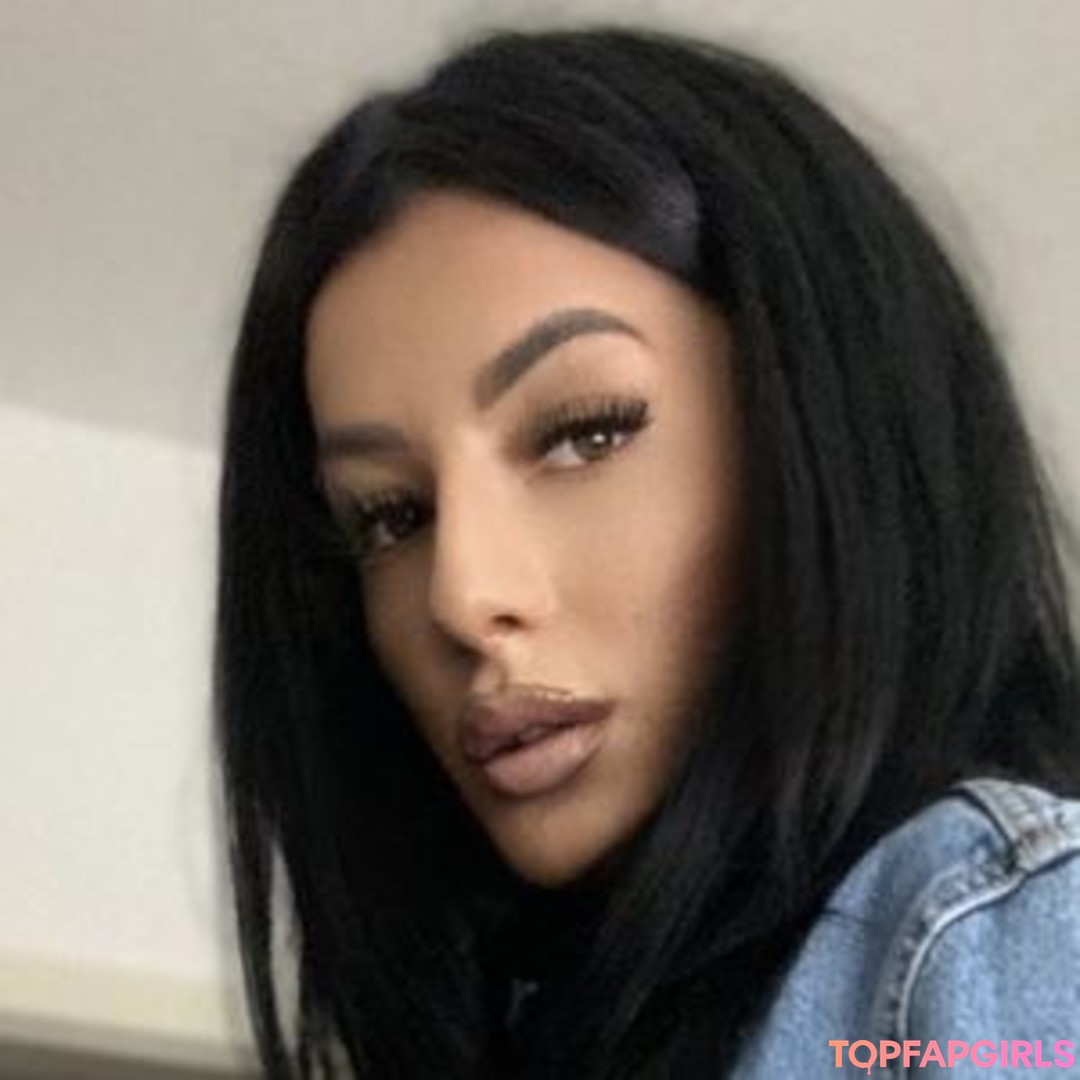 Medeea Larisa pornstar adult photos