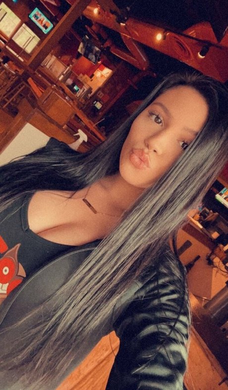 american onlyfans beautiful nude picture