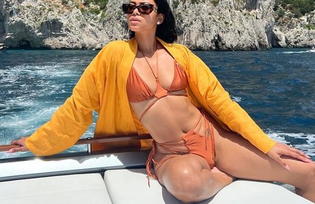 tiny onlyfans hd images