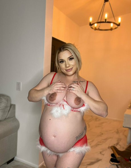 gr33dygirl profile image