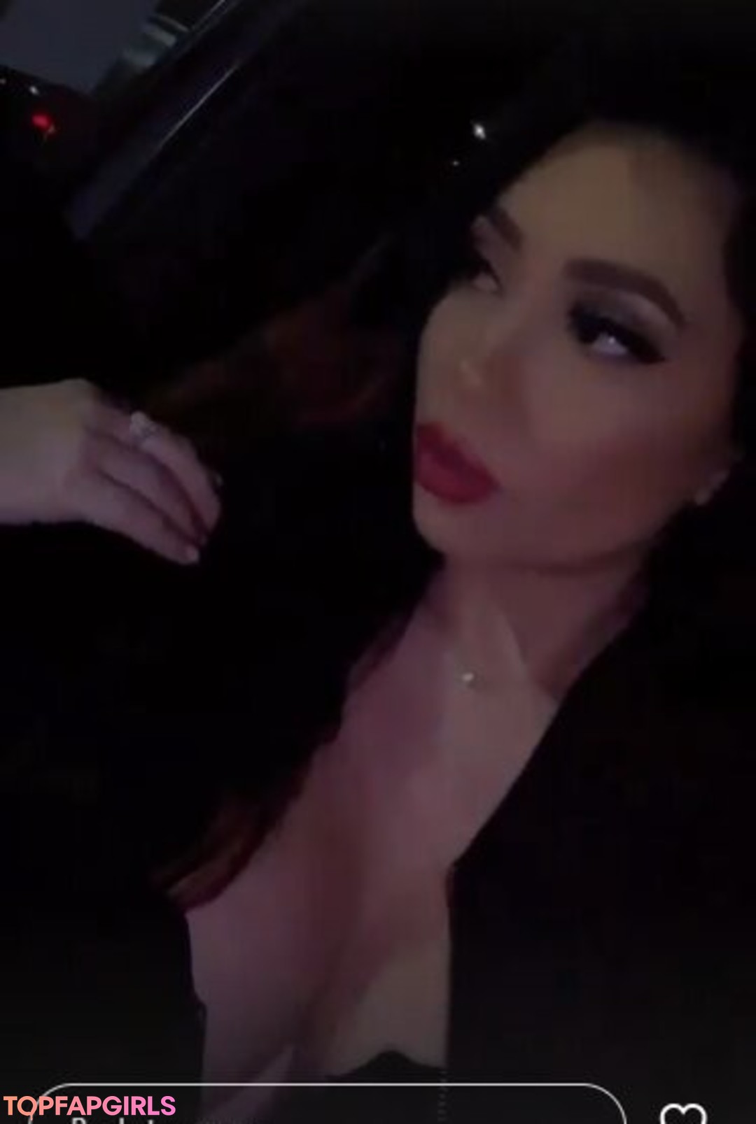 xsvee erotic actress pic