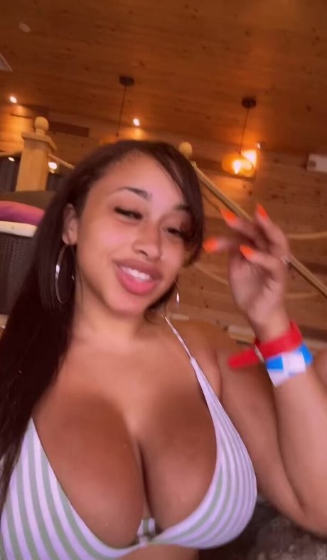 cristina celii high quality pornstar image