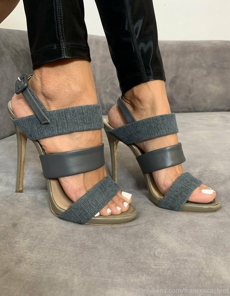 Francesca feet pornographic star pic