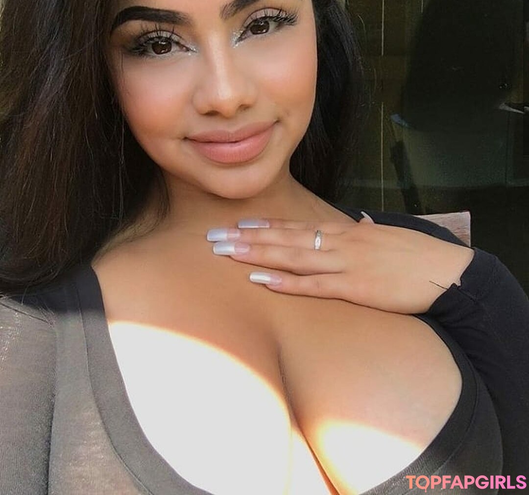 Megan Velez profile image