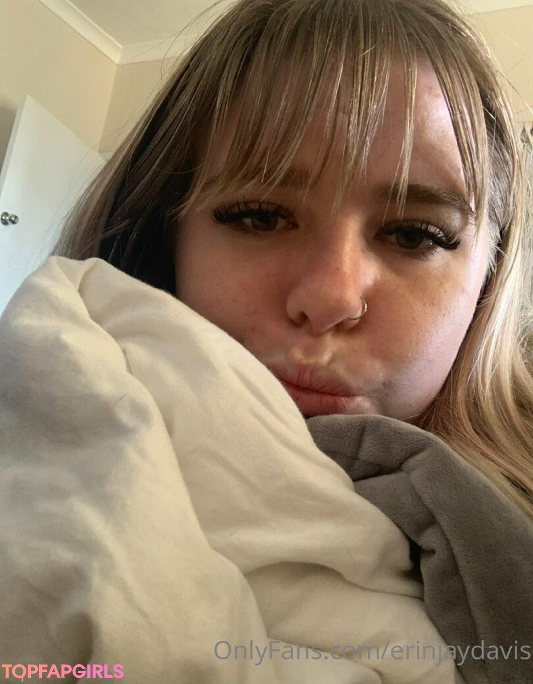 erinjaydavis xxx model gallery