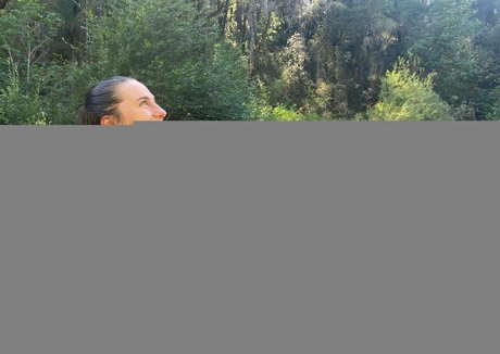 miss gabrielle g hot actress pic