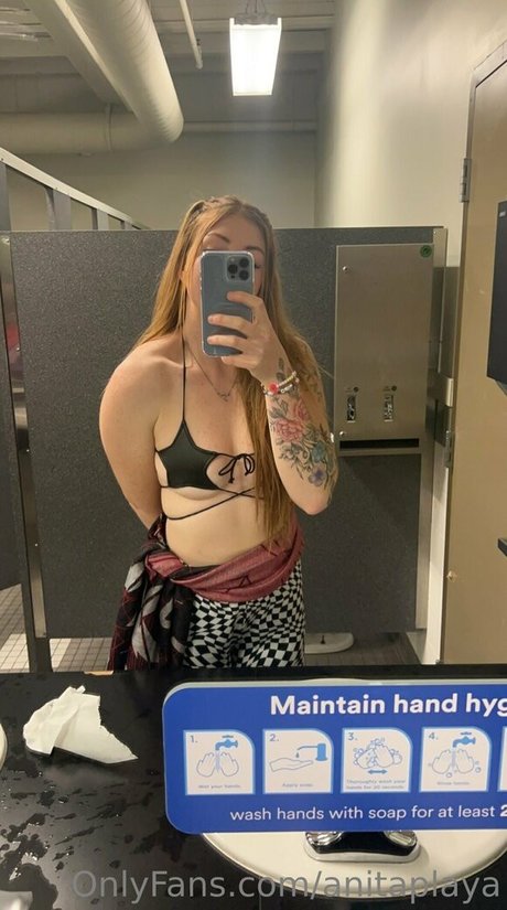 Anita Playa star nice archive