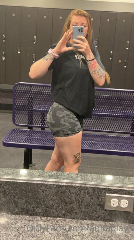 Anita Playa sex actress img