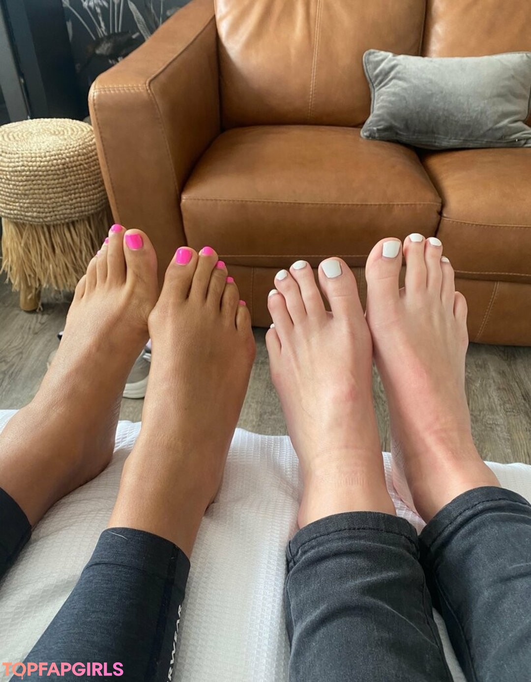 callyfeet33 model hd pic