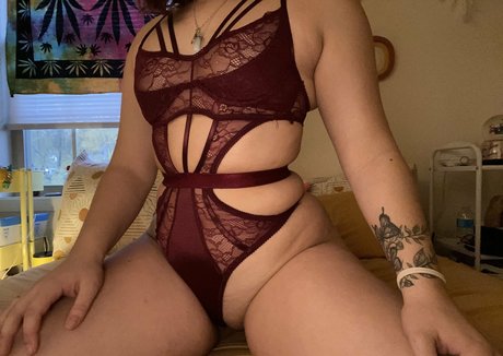 sweetlizzybabe high quality pornstar pictures