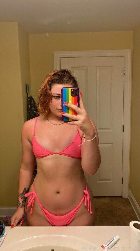 sweetlizzybabe pornstar adult pictures