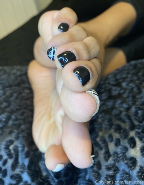 tenlittoes exclusive pornstar gallery