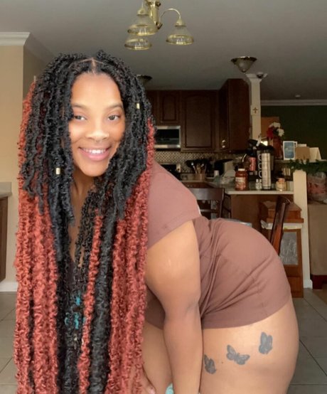 KandiiiKain pornstar hot image