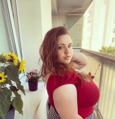 barista onlyfans sexy pic