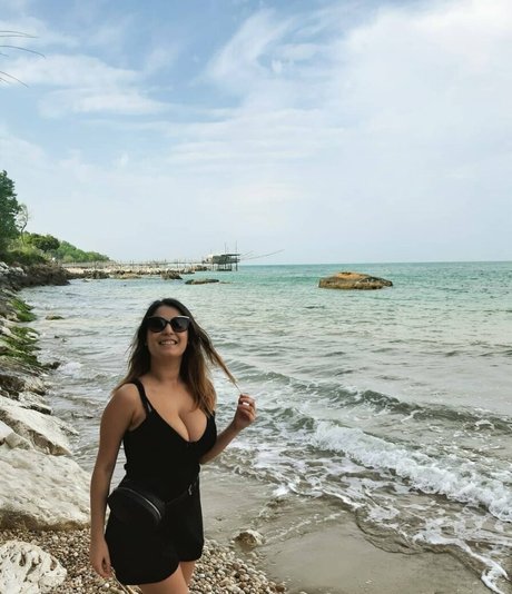 ileniatenaa star adult pictures