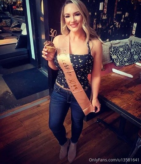 misscalicarter top pornstar galleries