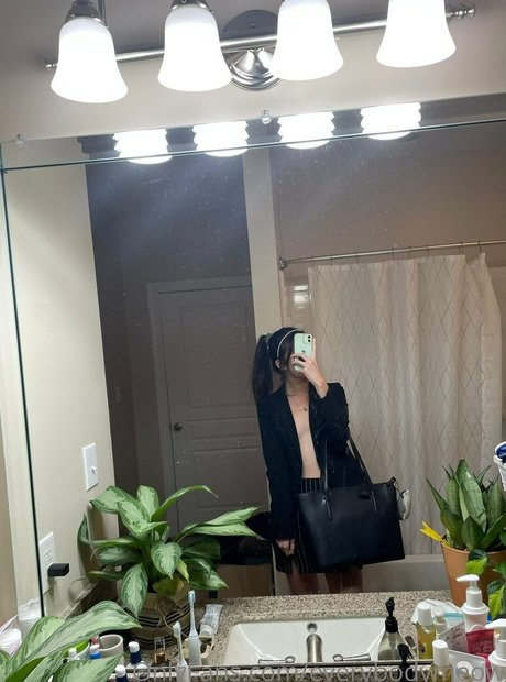 everybodymeow high quality actress pics