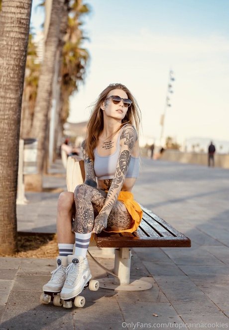 tropicannacookies nudes pornstar picture