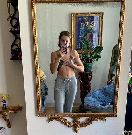 petite skinny onlyfans free porn images