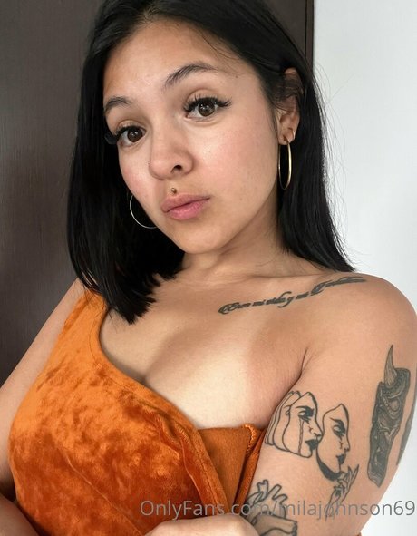 milajohnson69 naked star image