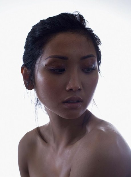 Brenda Song adult model archive