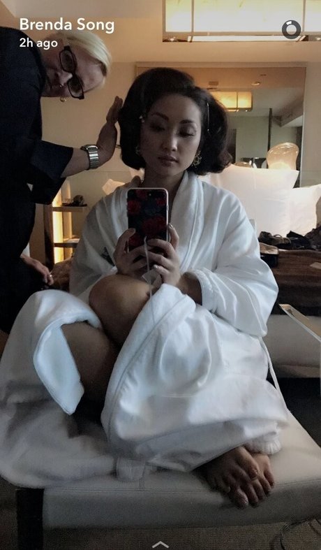 Brenda Song nude pornstar galleries
