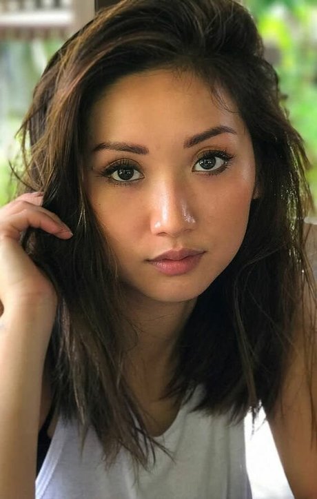 Brenda Song star pornographic picture