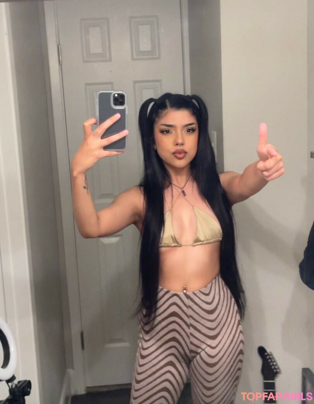 cyberiariley adult actress pics