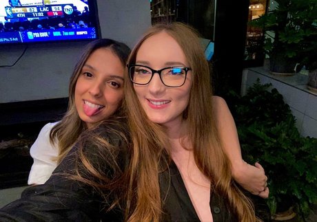 Dannielle Ashurst erotic star photo