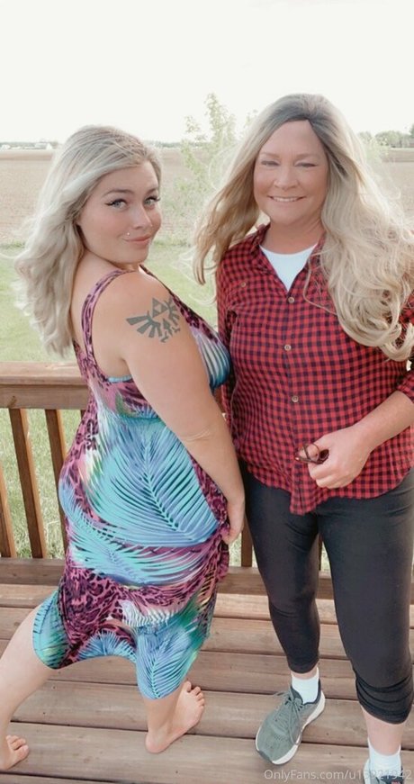 Comewatchkitty pornstar free pictures