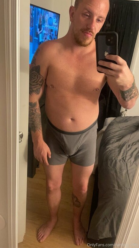 ranting riley pornstar image