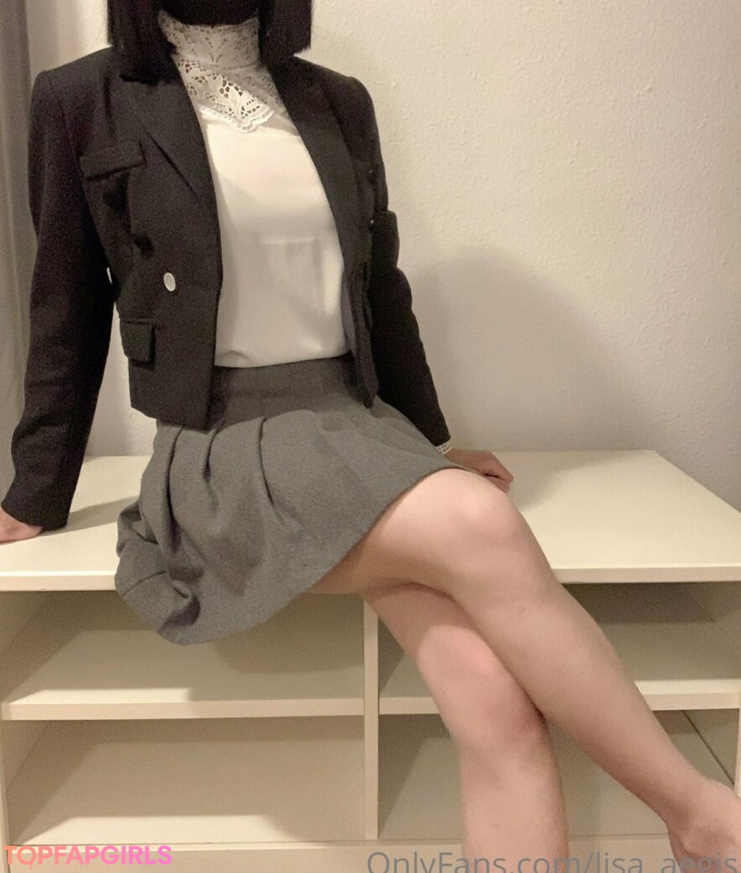 lisa aegis art pornstar photos