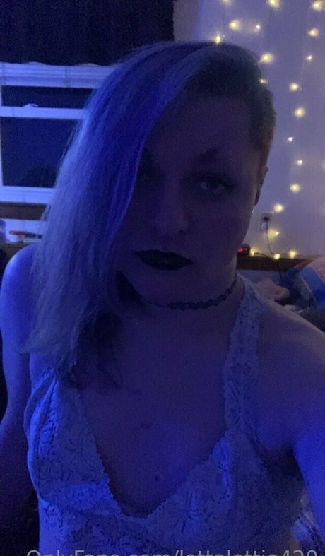 mature blonde onlyfans hot porn pics